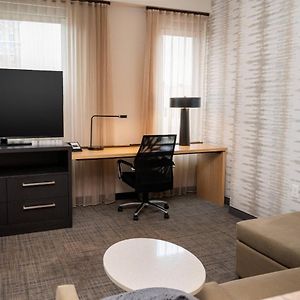 One-Bedroom King Suite Sofa Bed